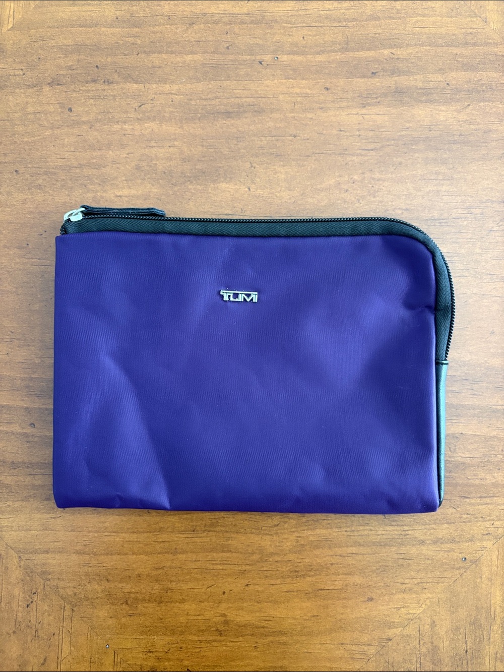 Tumi For Delta Travel Toiletries Bag Purple